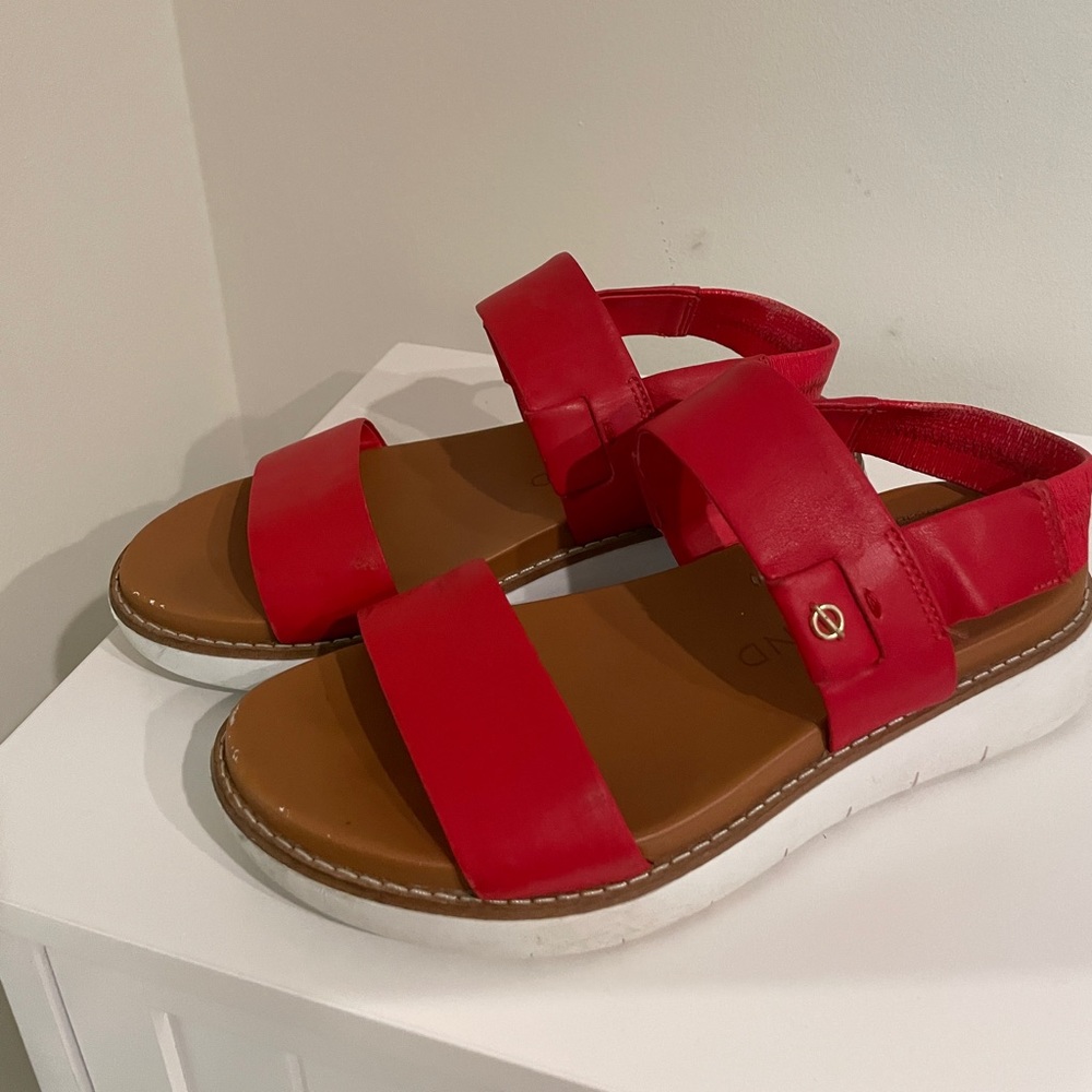 Red Cole Haan platform Sandles